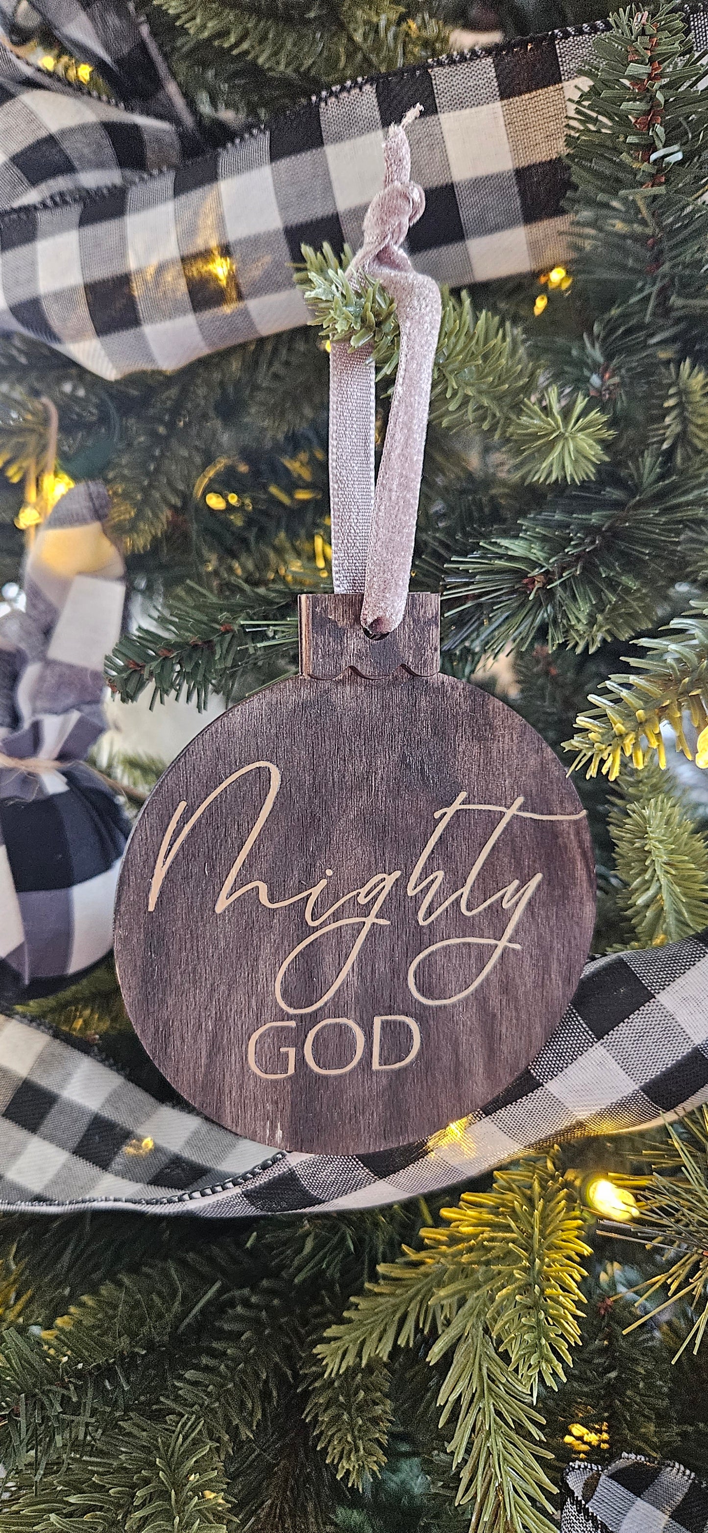 Isaiah 9:6 Ornament Set