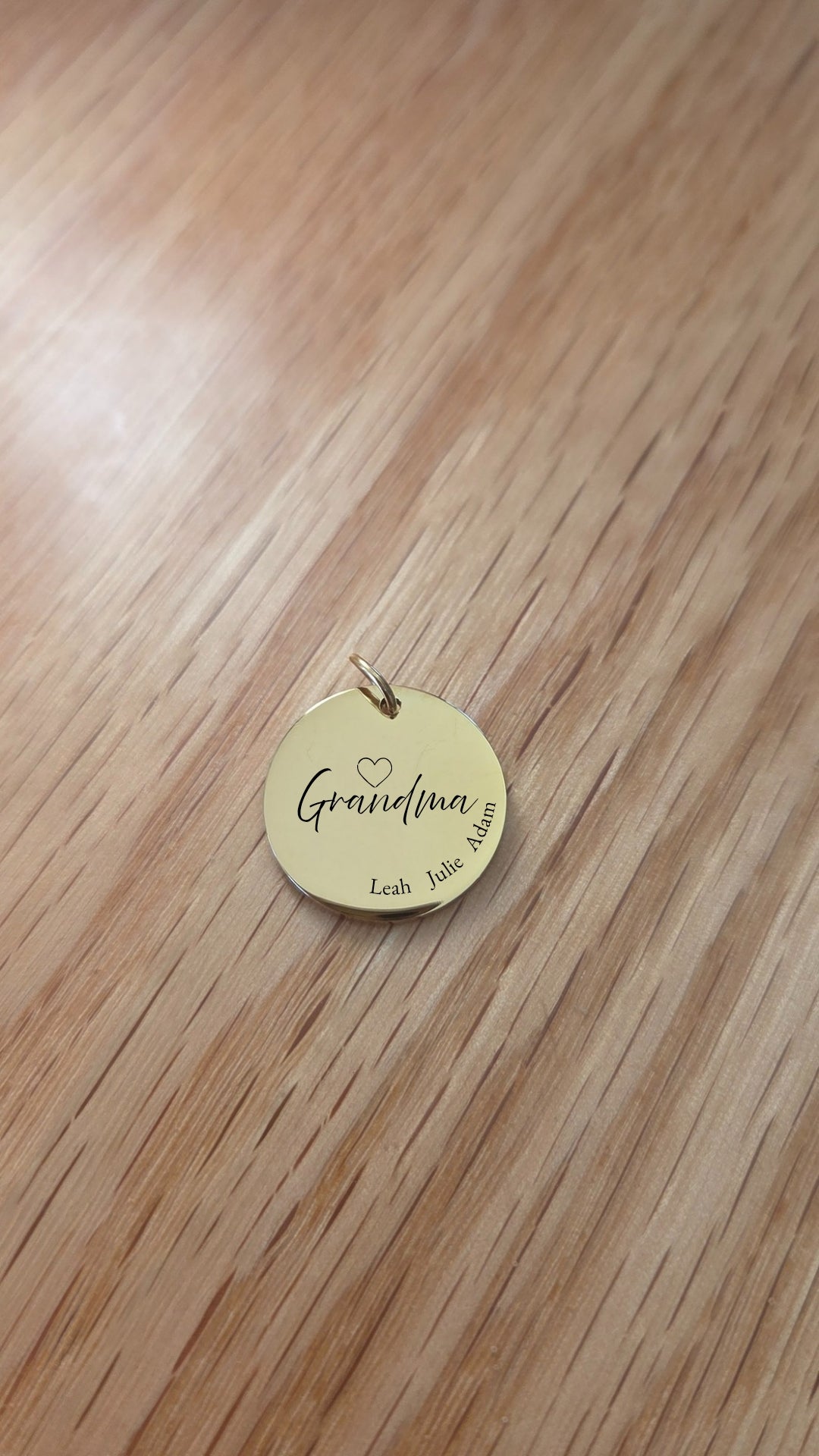 Personalized Grandma Necklace with Grandkids Names
