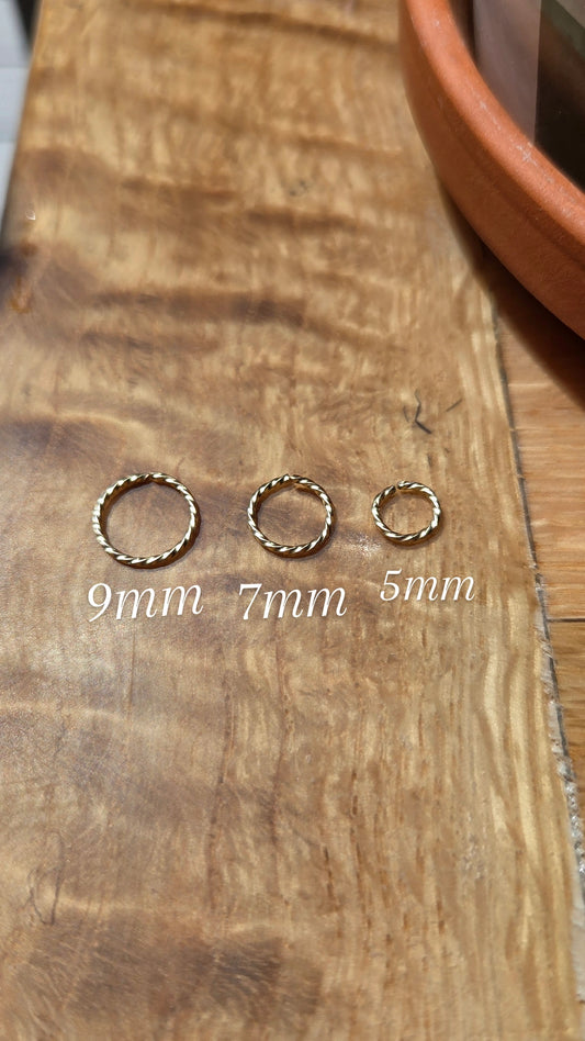 Gold Twisted Live- In Hoops